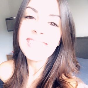 Meet your Posher, Fabiola